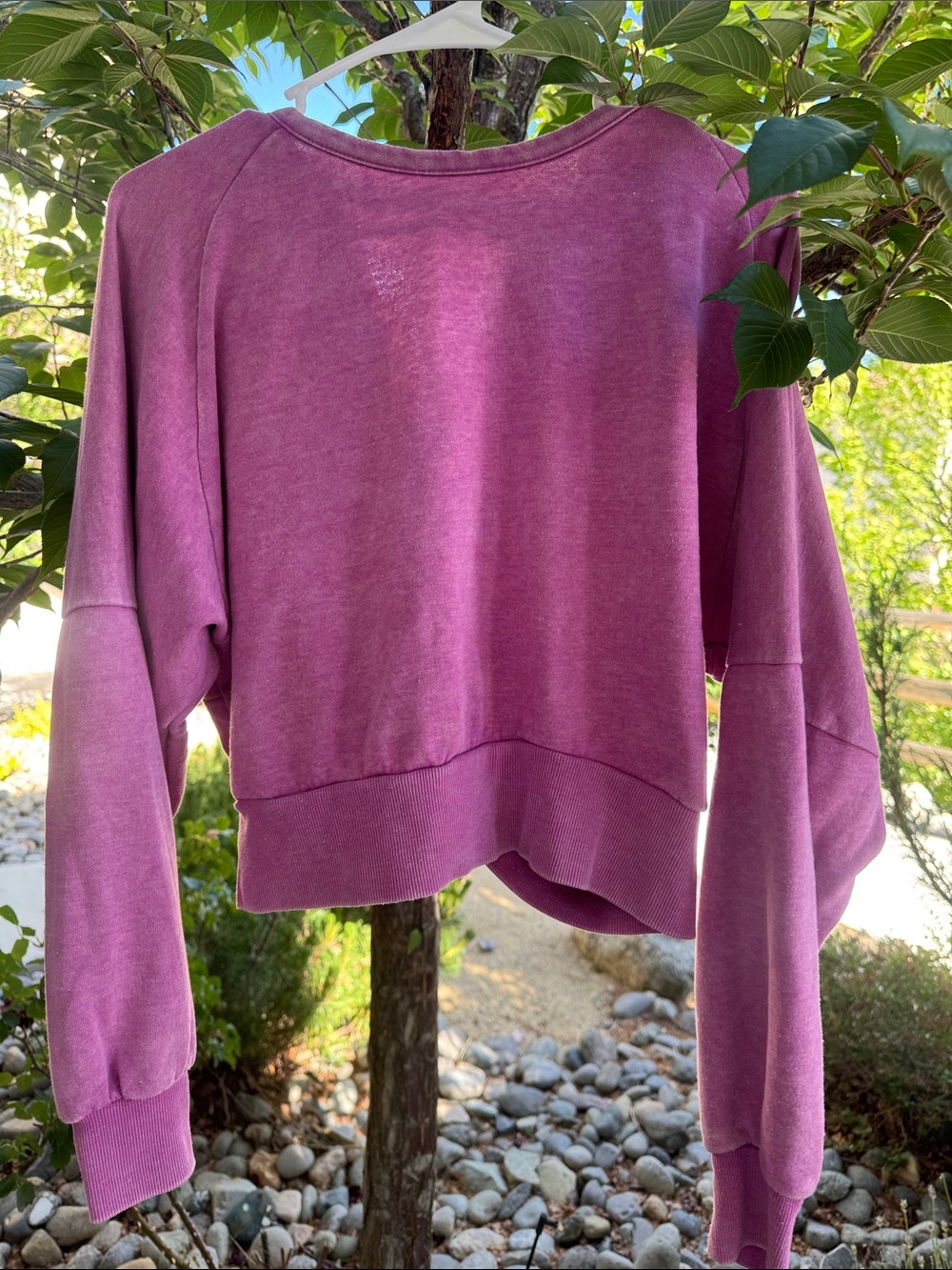 No Boundaries Washed Magenta Cropped Sweatshirt